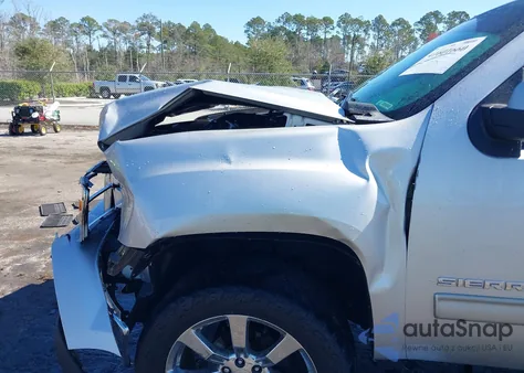 2010 GMC Sierra 1500 Slt from USA, damaged, VIN 3GTRKWE30AG126587